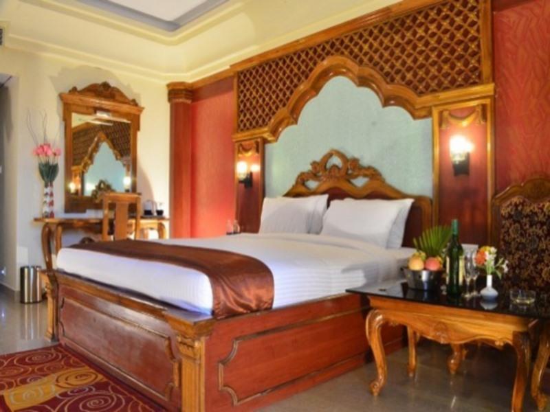 Lucky India Royal Heritage بوري المظهر الخارجي الصورة
